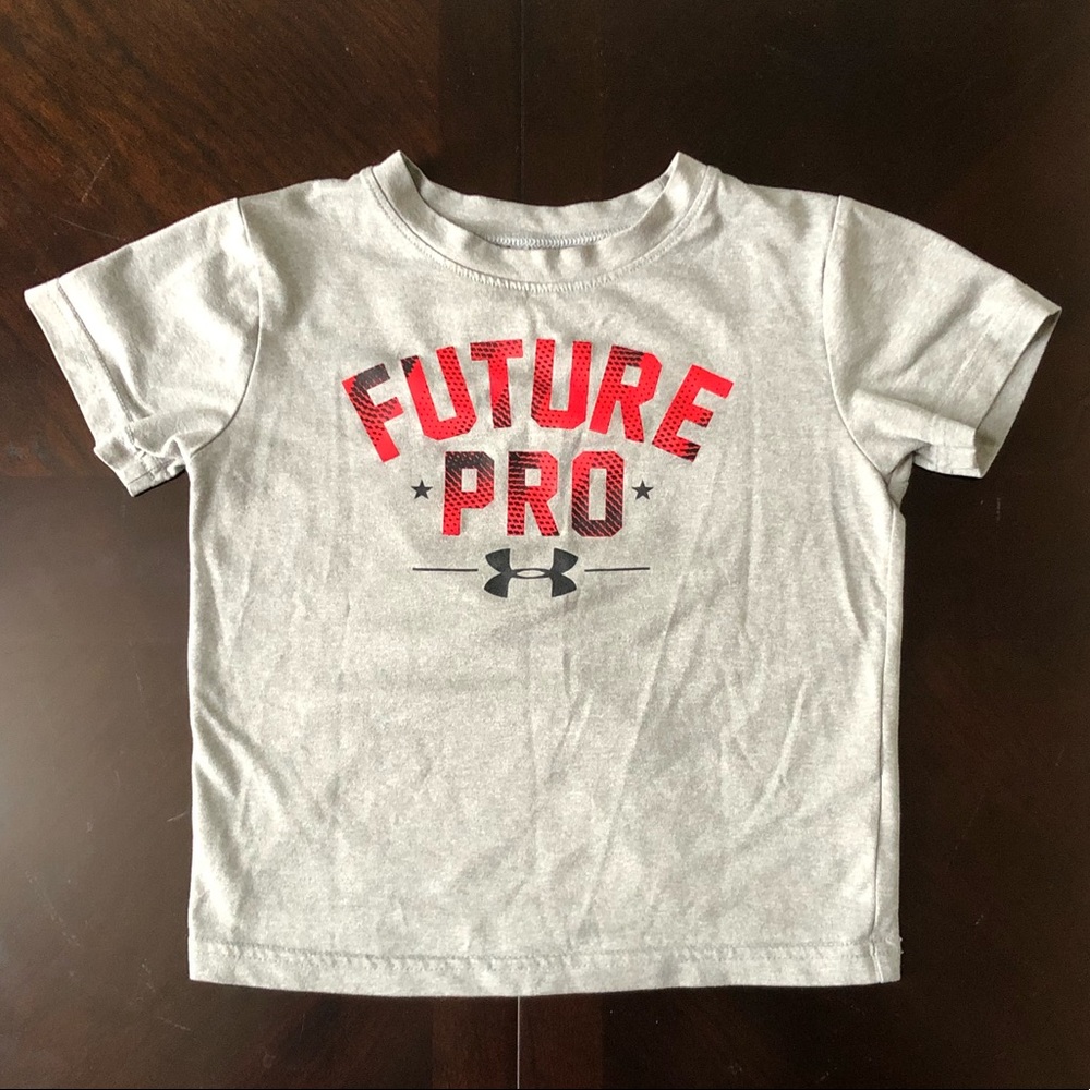 UNDER ARMOUR- FUTURE PRO Heat Gear Short Sleeved Red, Black & Gray T- Shirt (3T)